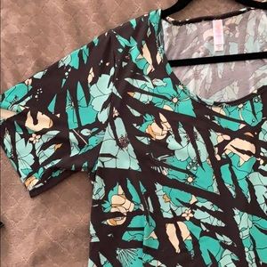 LulaRoe Perfect T - 2XL - WORN ONCE